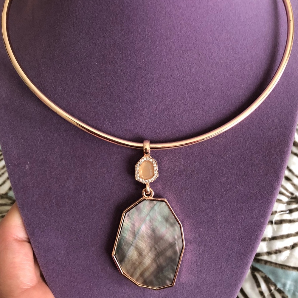 Vince Camuto collar necklace